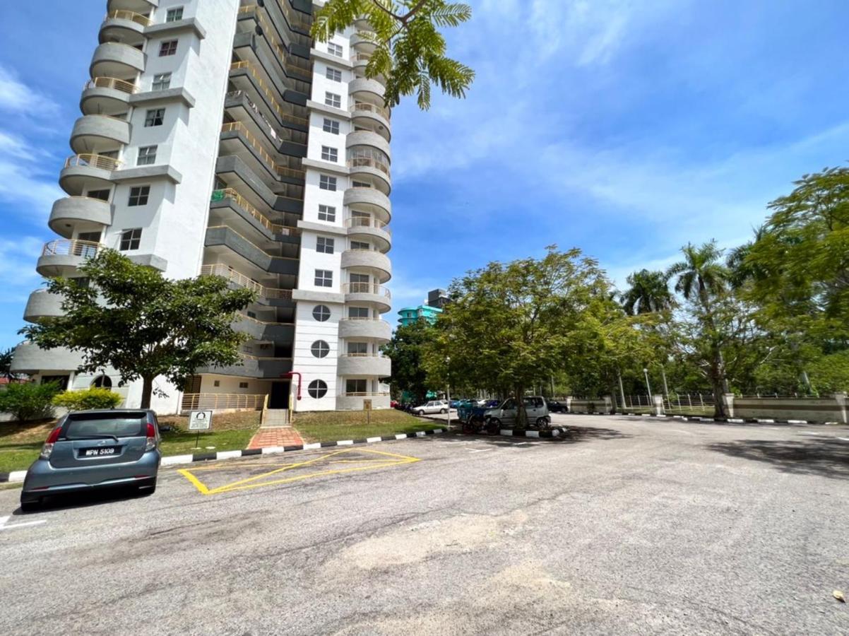 Maya Apartment Bay View Villas Port Dickson Buitenkant foto